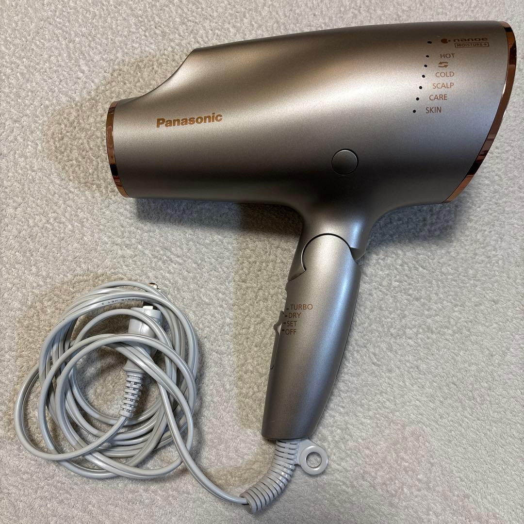パナソニック　ドライヤー　ナノケア