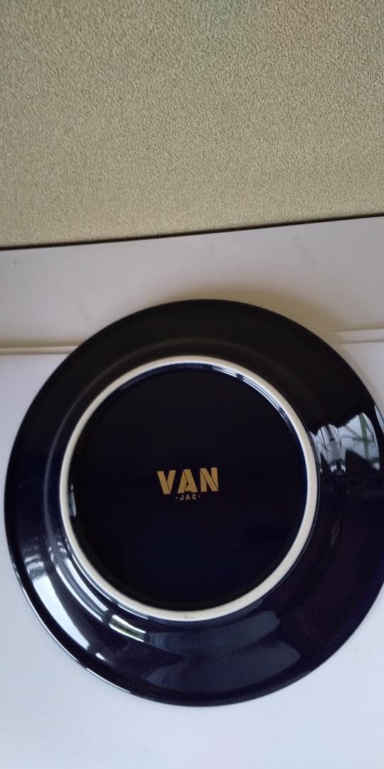 VANノベルティ・テ―ブルウェアセット