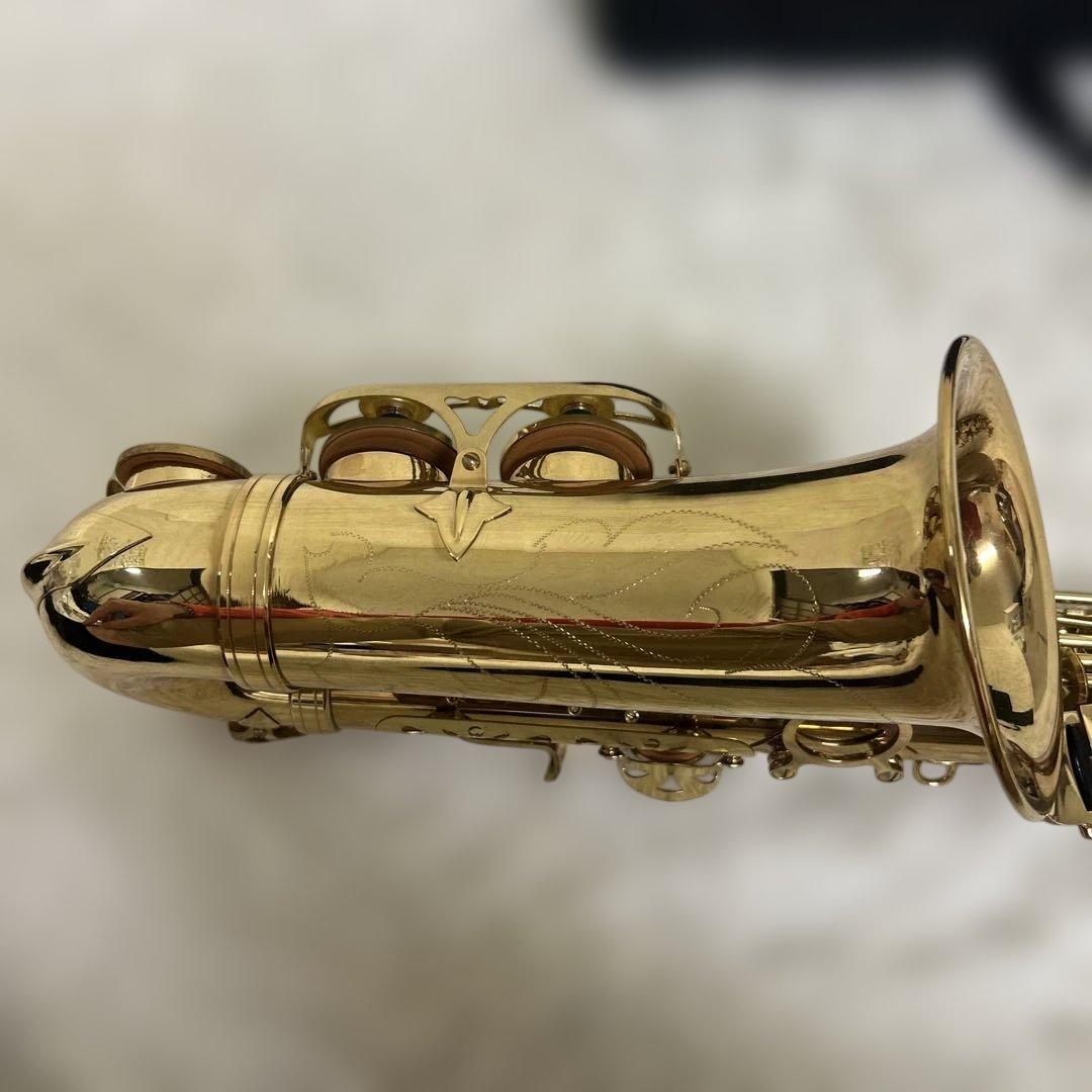 極美品　アルトサックス　ハードケース付き　初心者向き　ノーブランド　②