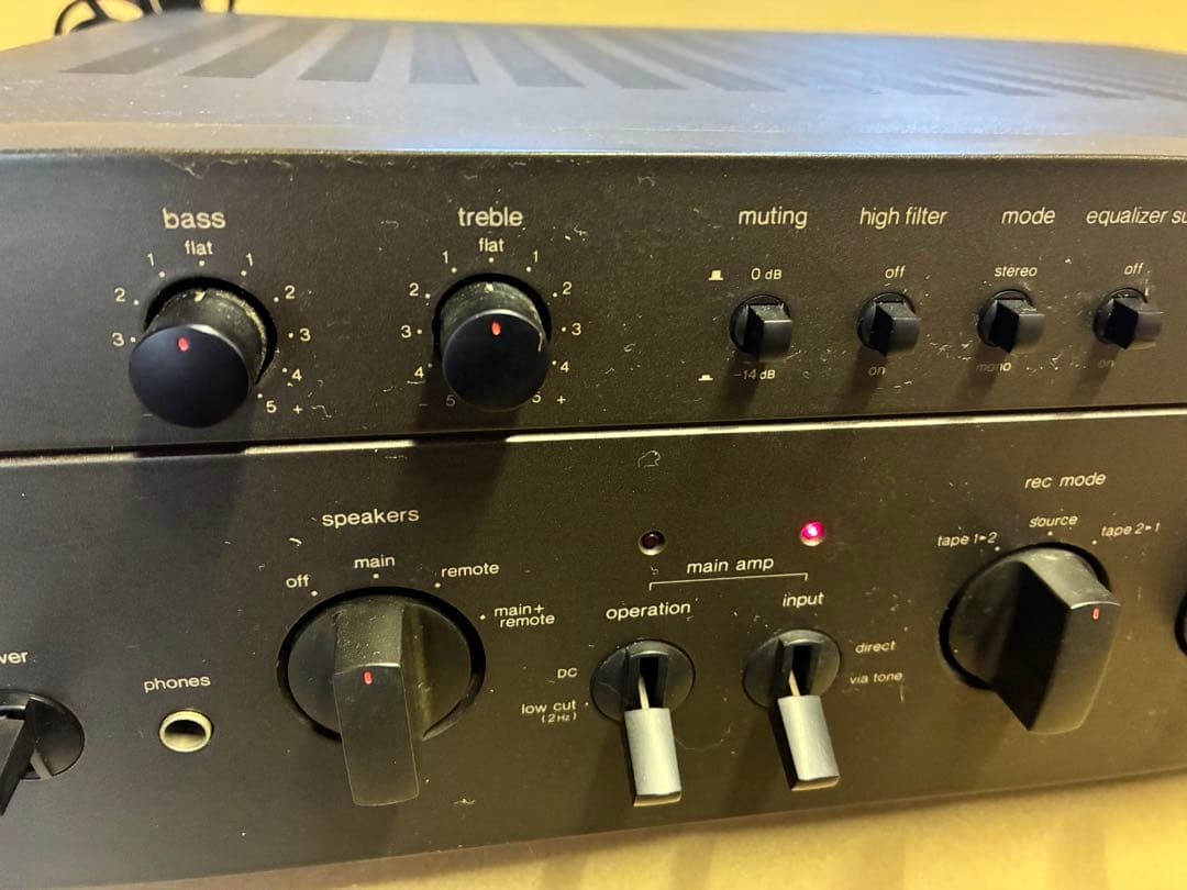 TechnicsプリメインアンプSU-8080 ジャンク