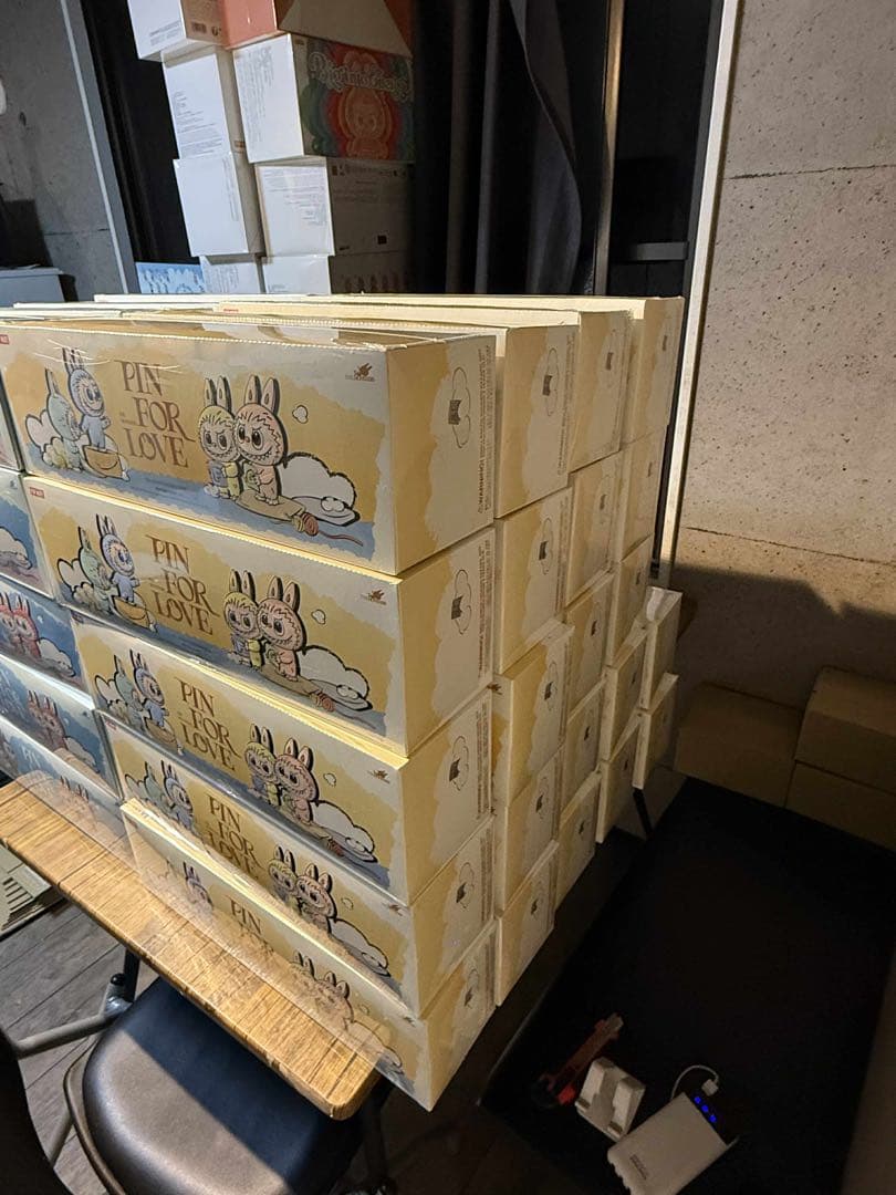 THEMONSTER PIN FOR LOVE 5アソートボックス(A-M)