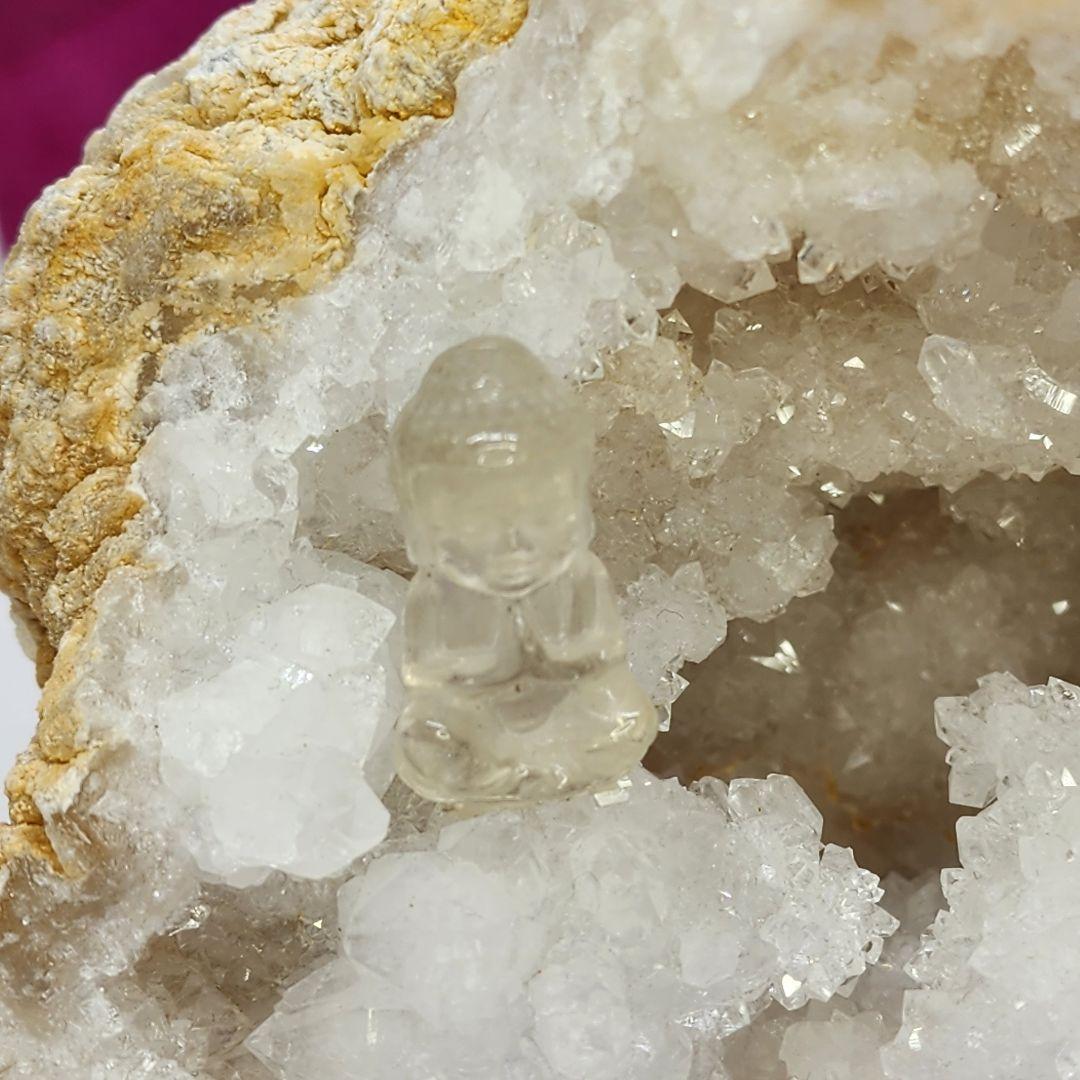 水晶ジオード ミニ大仏様付 ライト付