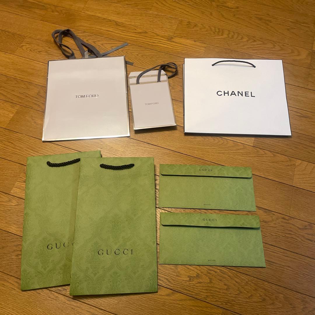 ルイヴィトン　紙袋　空き箱