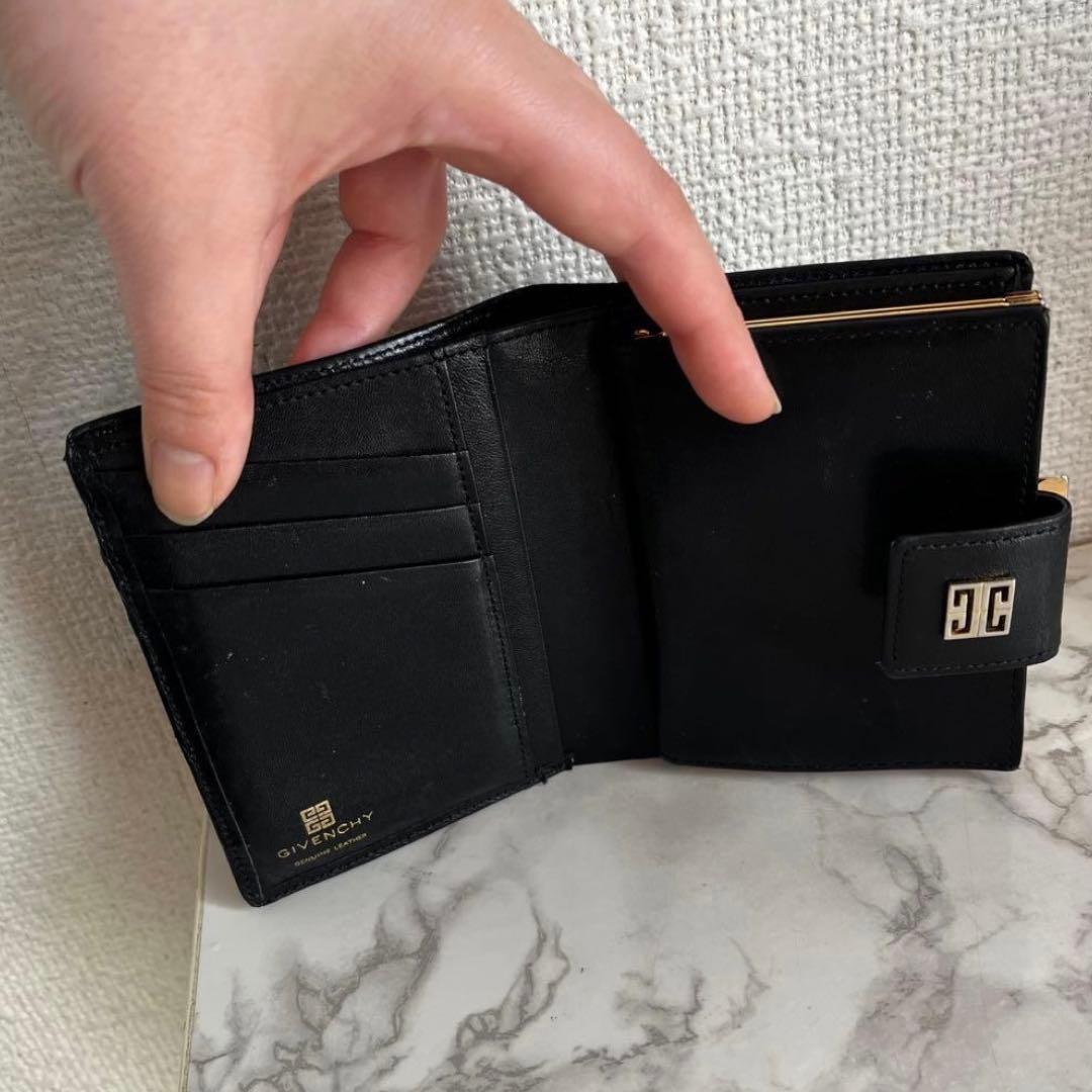 【希少品】Givenchy がま口 二つ折り財布