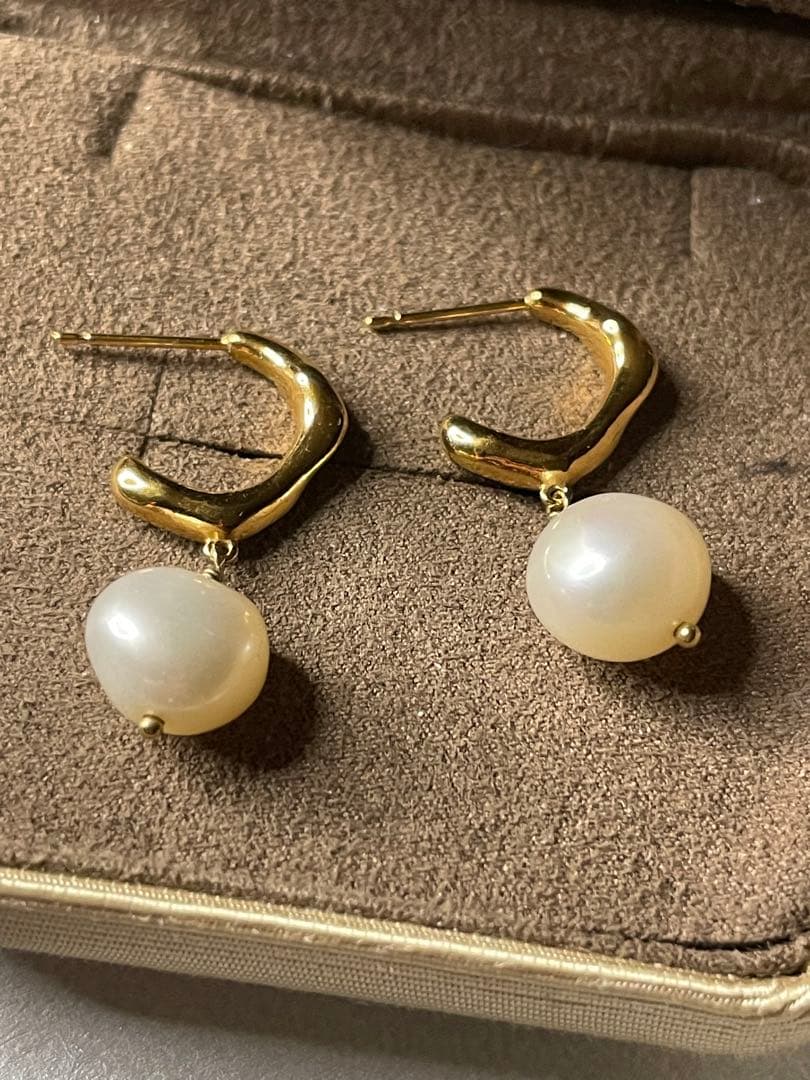 ete 淡水パール ポストK18 イエローコーティング ピアス キャッチなし