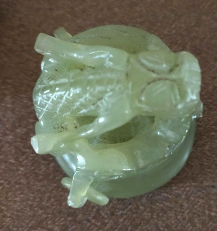 翡翠　天然石　三足　龍耳付き　龍神　風水　香炉　中国伝統美術彫刻　わけ有り