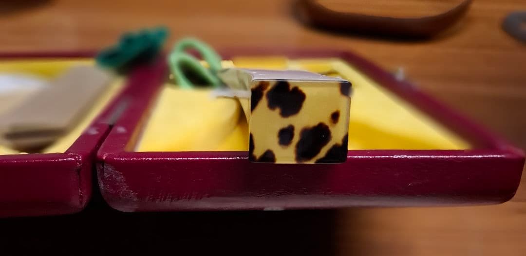 バ*友様 三味線バチ 　鼈甲とプラ製品