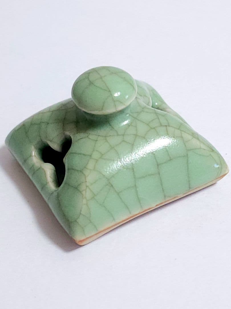 弓野窯 人間国宝 中島 宏 青磁香炉 共箱 共布 栞 未使用