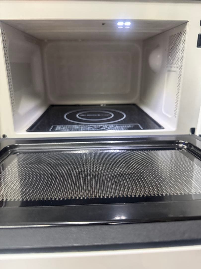 【洗浄消毒作業済】Abitelax 電子レンジ　　ARF-206(W)