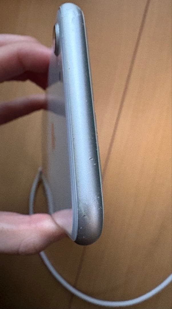 Apple iPhone 8 64GB シルバー　本体