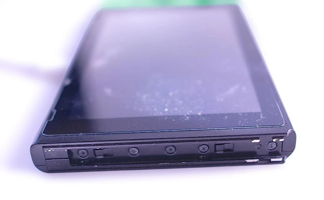 Nintendo Switchバッテリー強化版本体グリーン/レッド送料込匿名配送