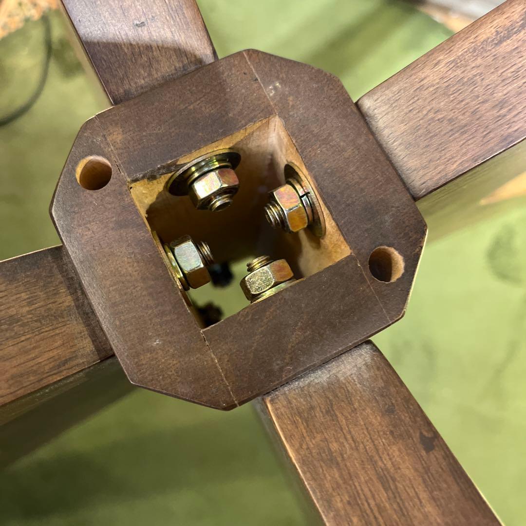 ふくちゃん 　ヴィンテージ 孔雀張り　デザインレッグ　ラウンドテーブル