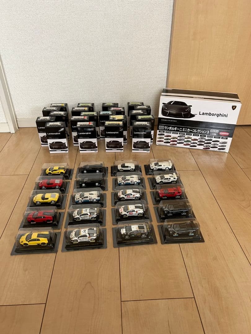京商　ランボルギーニ　ランボルギーニミニカーコレクション3 JLOC　ミニカー