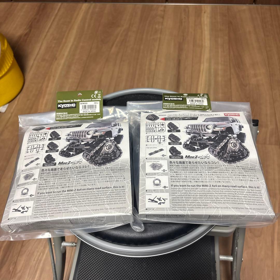 ゆ*う様 キャタッピ(1台分)4本 MINI-Z ミニッツ4×4 ベルトクローラ