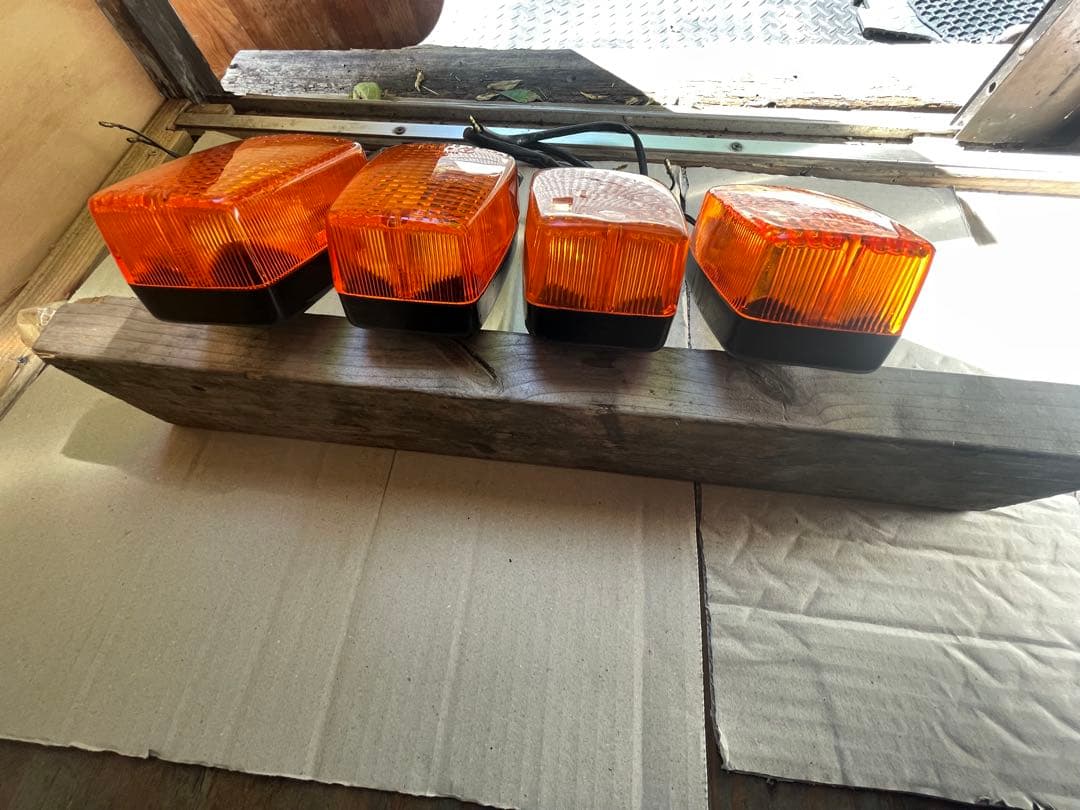 CB750F RC04 純正ウィンカー