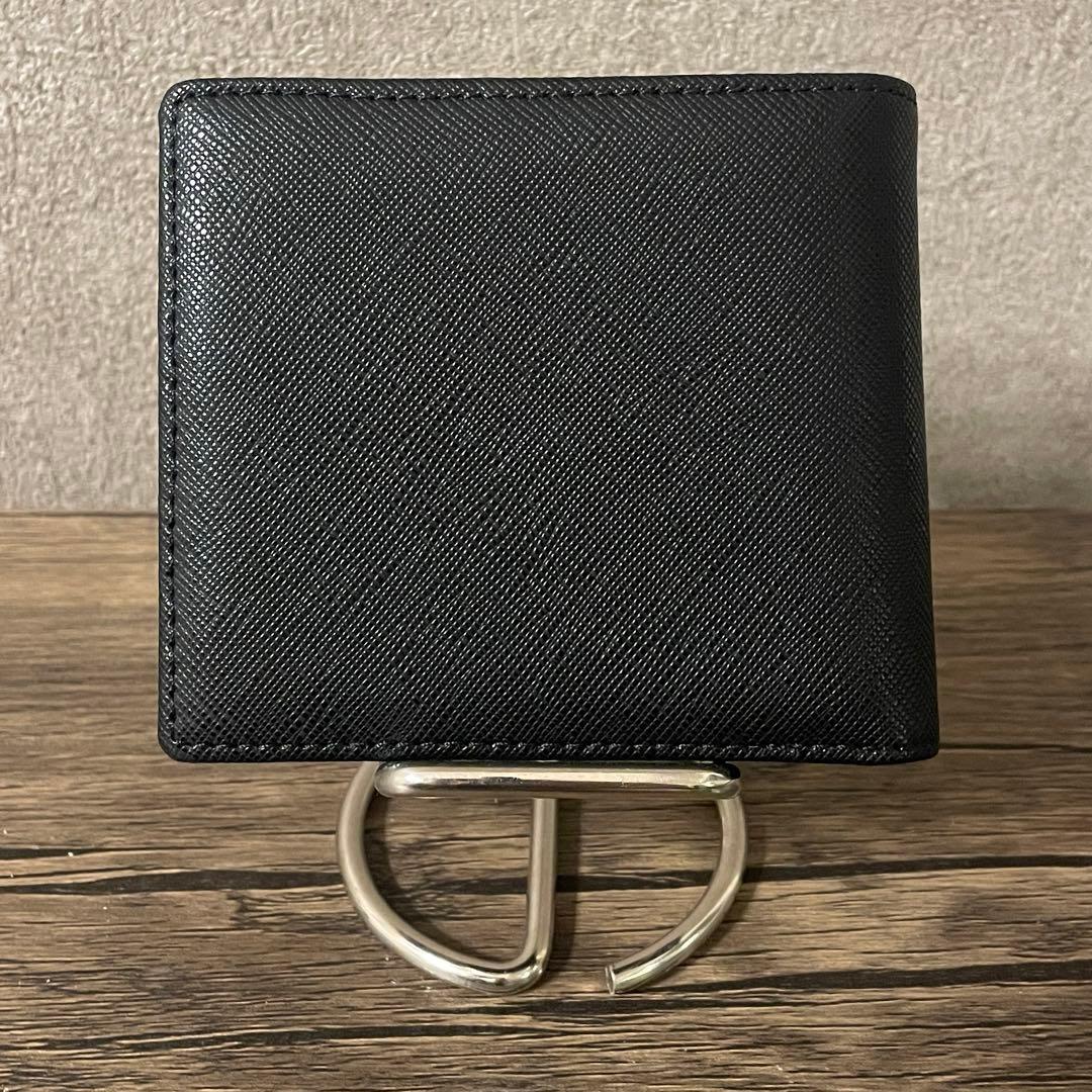 【最終値下げ】Vivienne Westwood ブラック 二つ折り財布