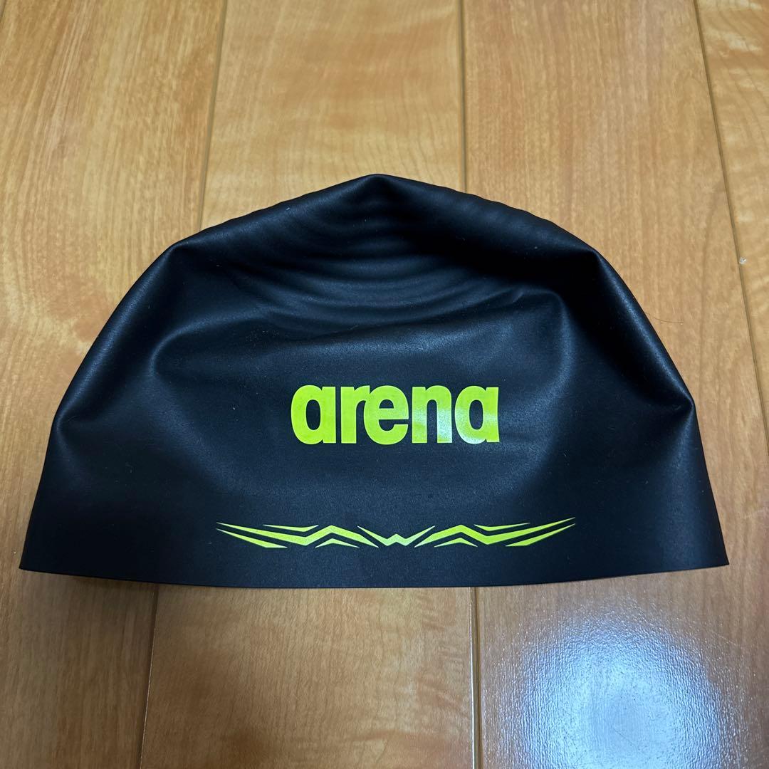 arena 競泳水着・キャップセット
