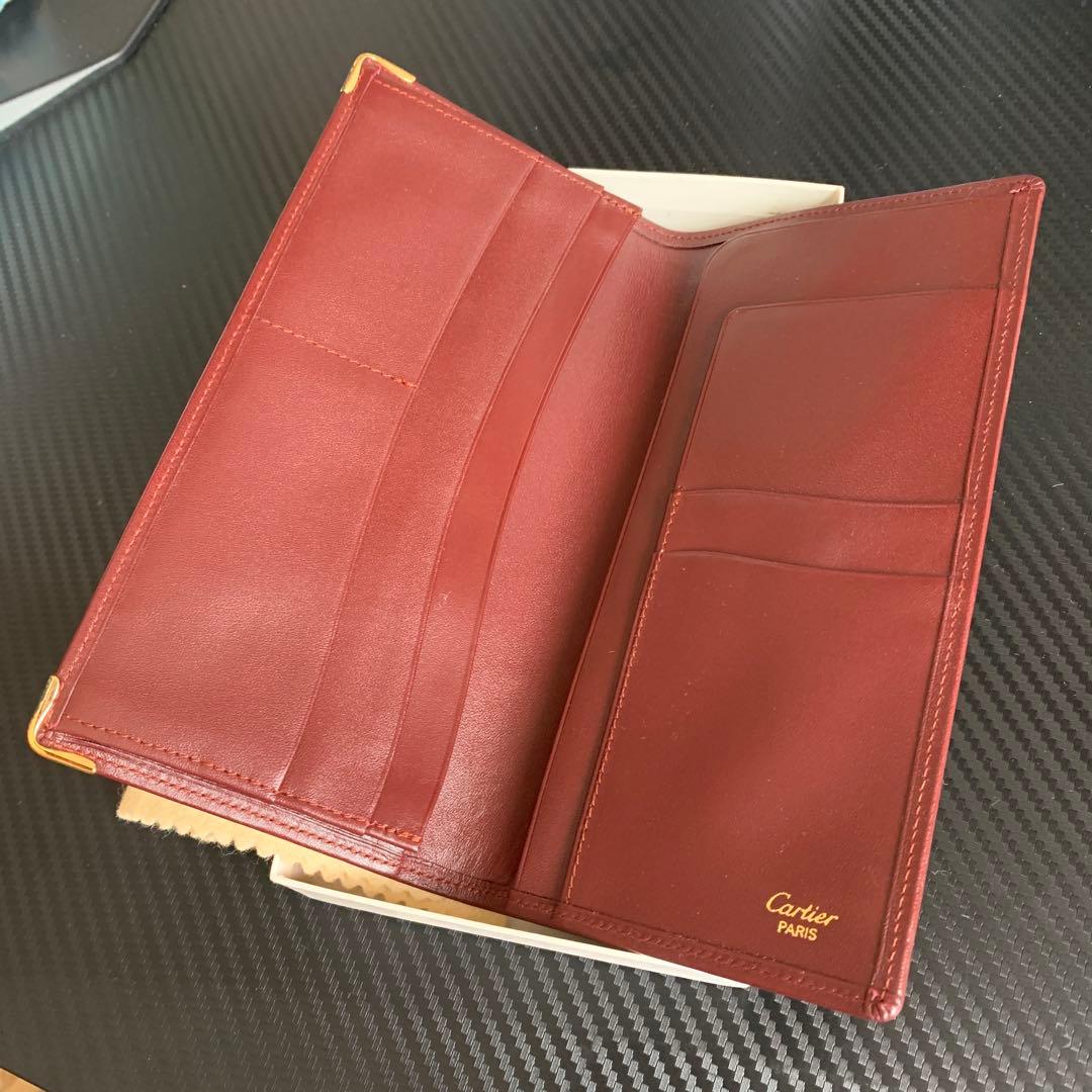 Cartier カルティエ　2つ折り　長財布