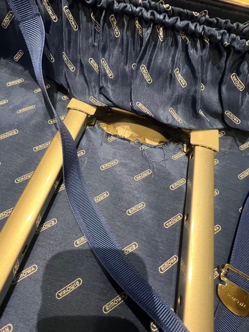 リモワ RIMOWAトパーズ　青ロゴ　スーツケース　キャリーバッグ　ビンテージ