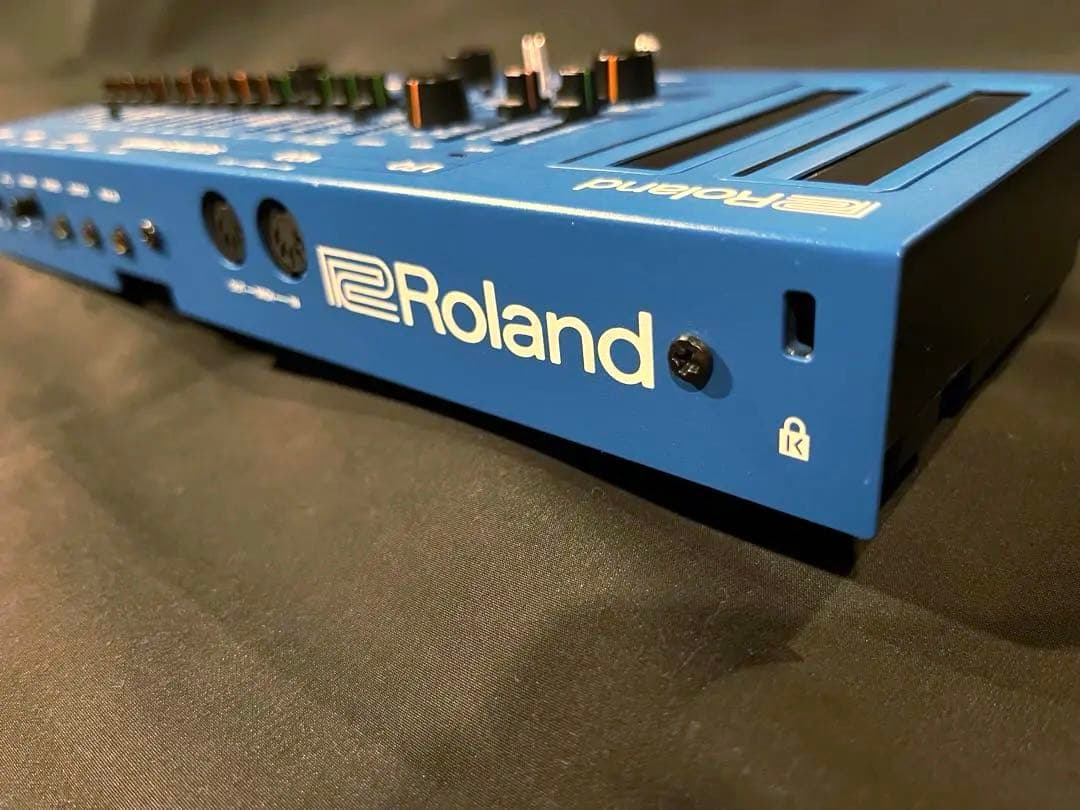 鍵盤楽器 Roland SH-01A Blue