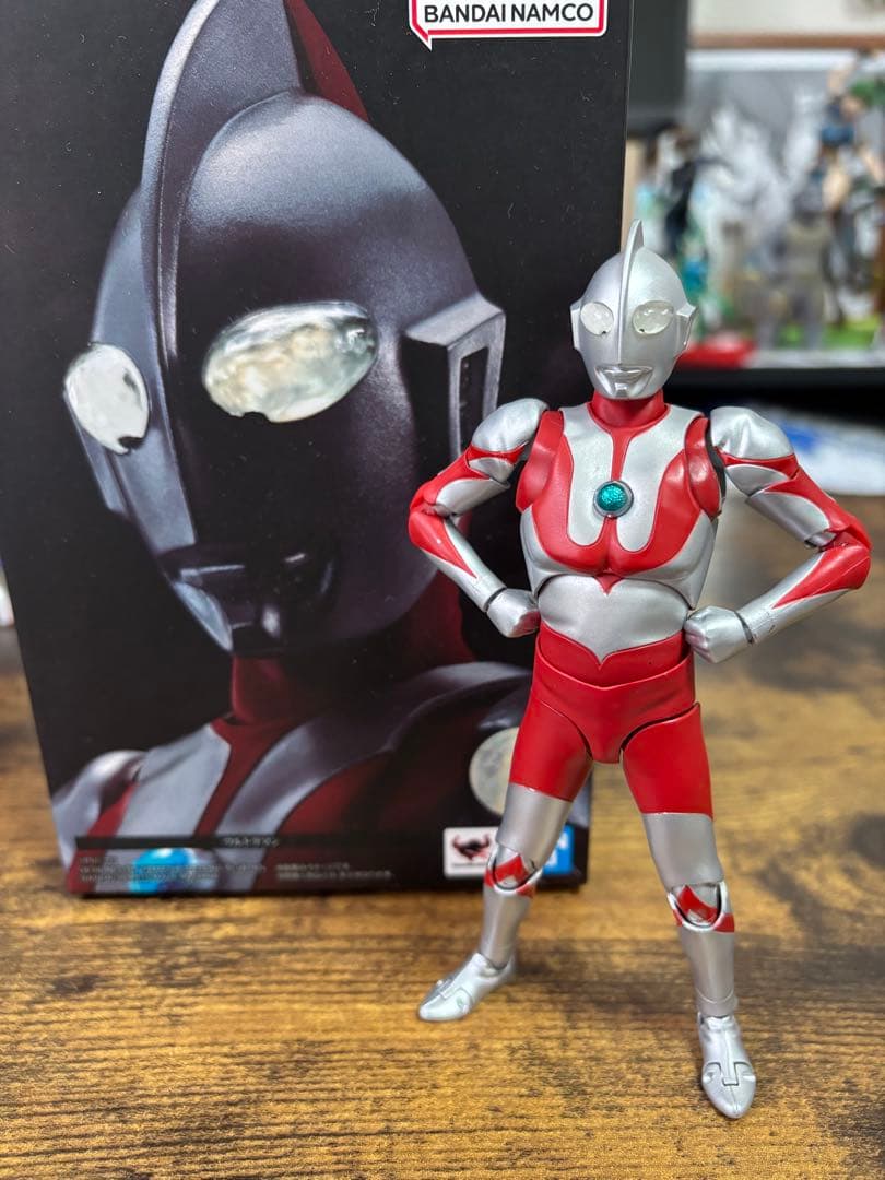 フィギュアーツ 真骨彫 ウルトラマン