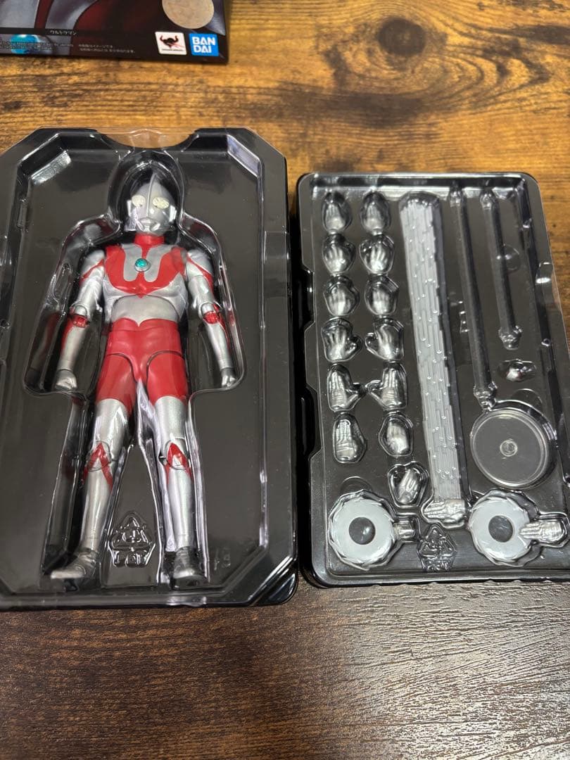 フィギュアーツ 真骨彫 ウルトラマン