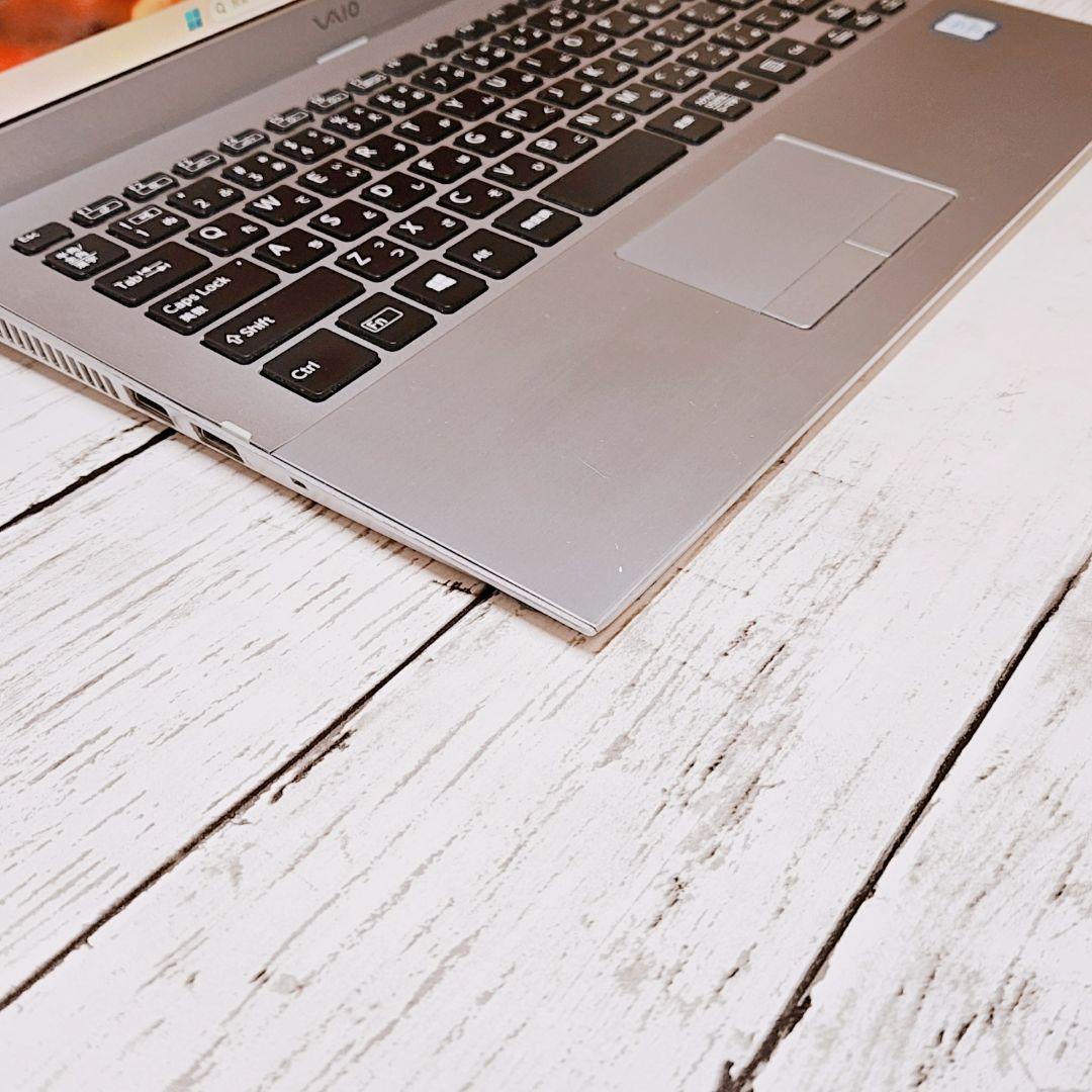 在宅ワークに♪VAIO 薄型軽量 13インチノートパソコン SSD i5 カメラ