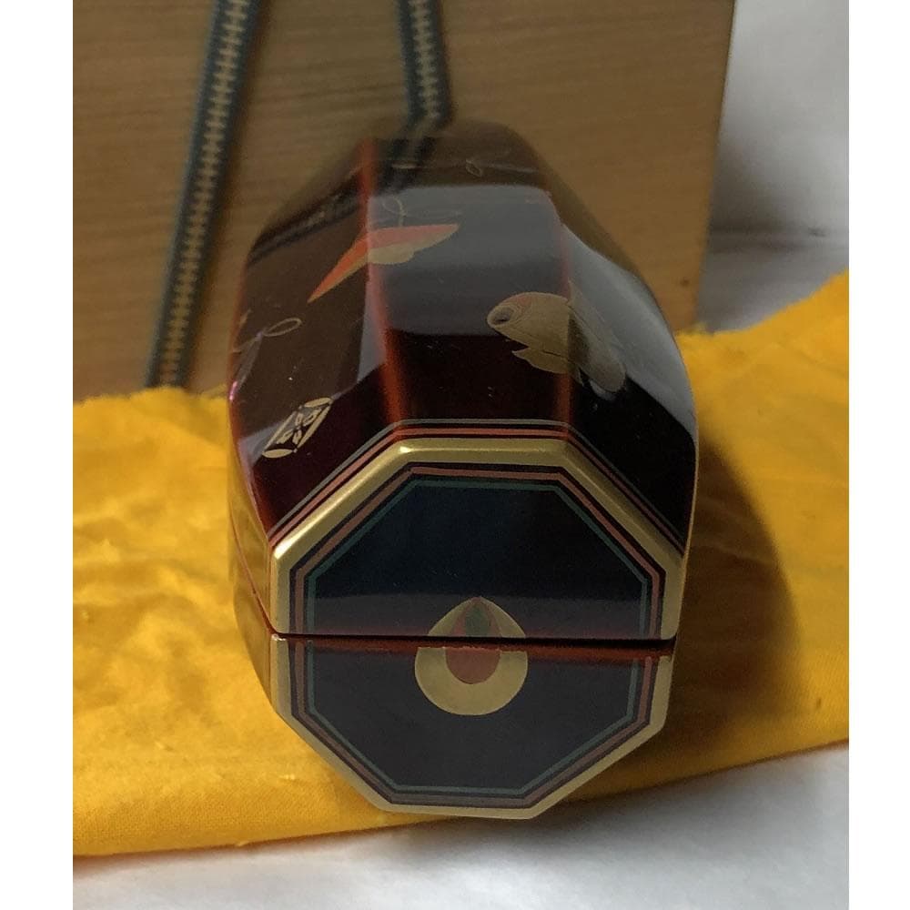 e2966 箕輪一星 宝尽くし 蒔絵 ぶりぶり香合 共箱 香合 茶道具