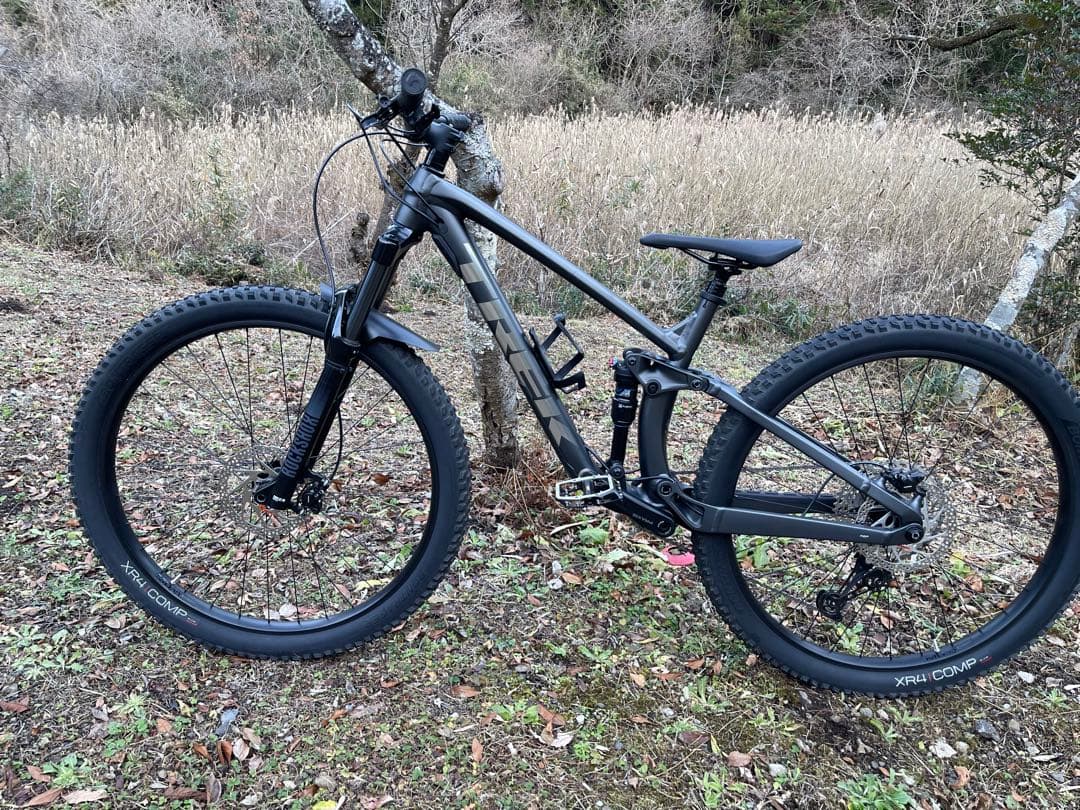 みい　TREK 「トレック」Fuel EX 5 フルサスマウンテンバイク