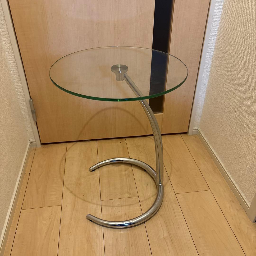IDC大塚ガラスラウンド サイドテーブル