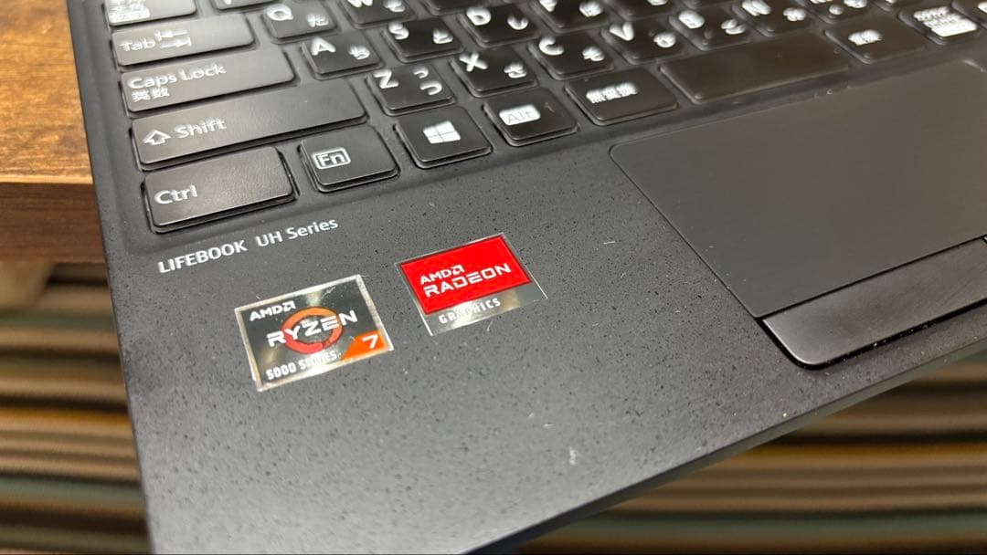 富士通 LIFEBOOK UH ピクトブラック|Windows note PC