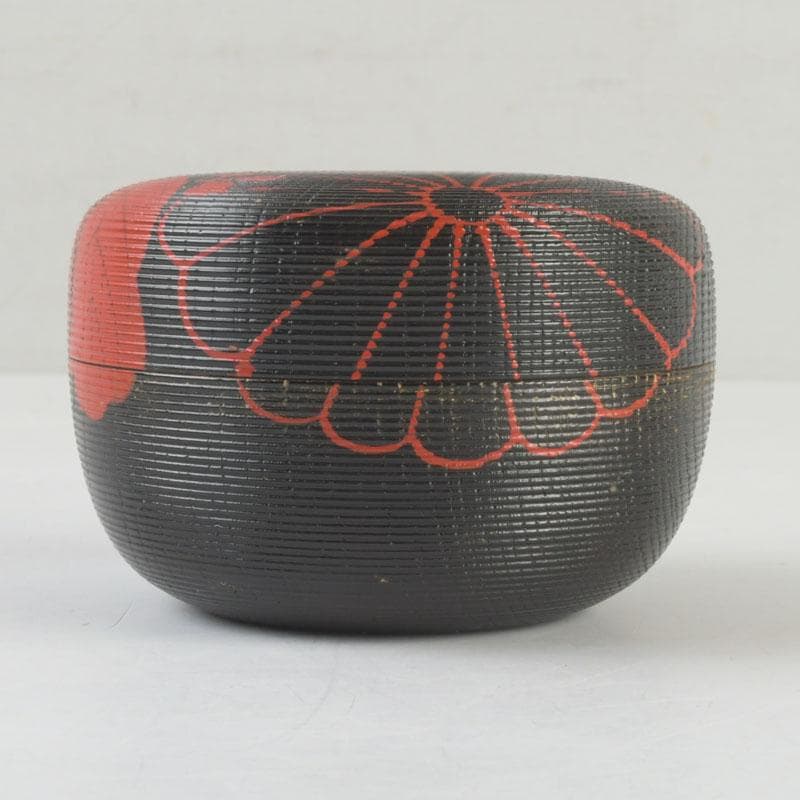 茶道具　塗師　川瀬表完作　内金菊桐紋　寿輪平棗　共箱　V　9541