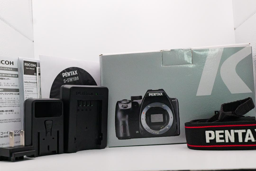 【ほぼ新品】 PENTAX KF ボディ [ストーン] 撮影回数860回