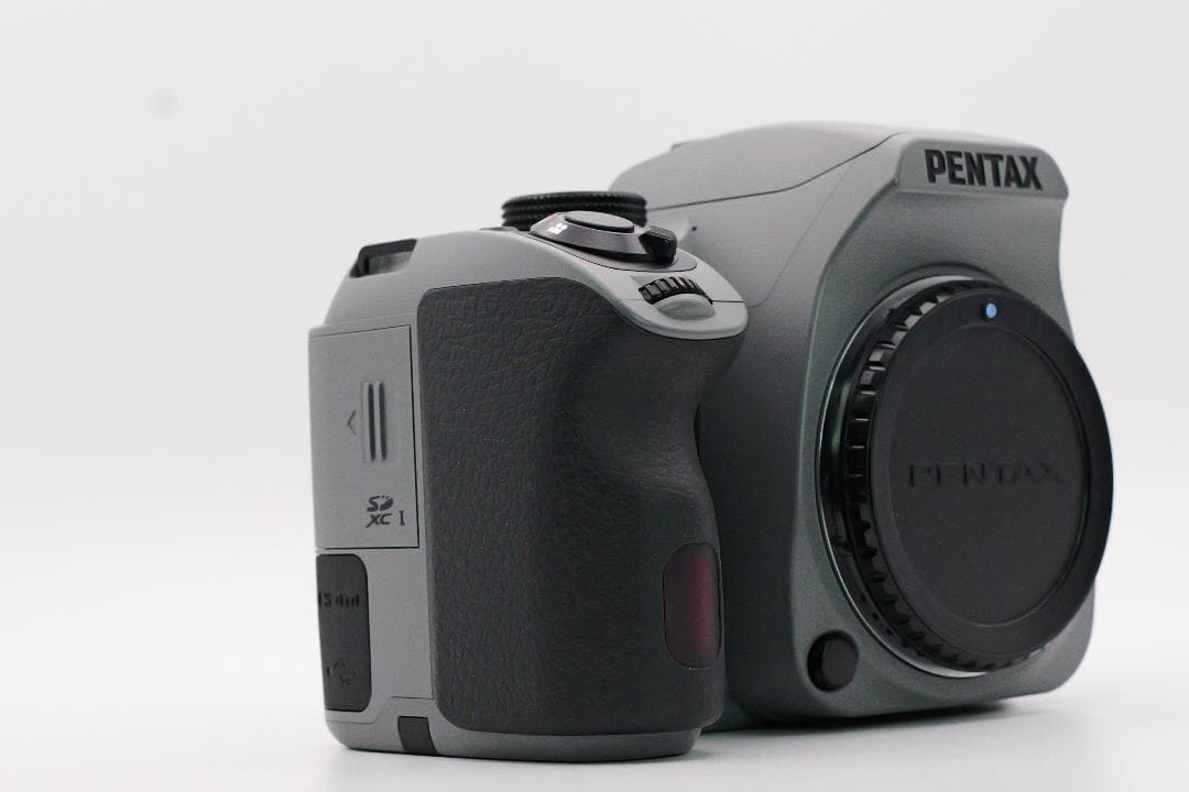 【ほぼ新品】 PENTAX KF ボディ [ストーン] 撮影回数860回