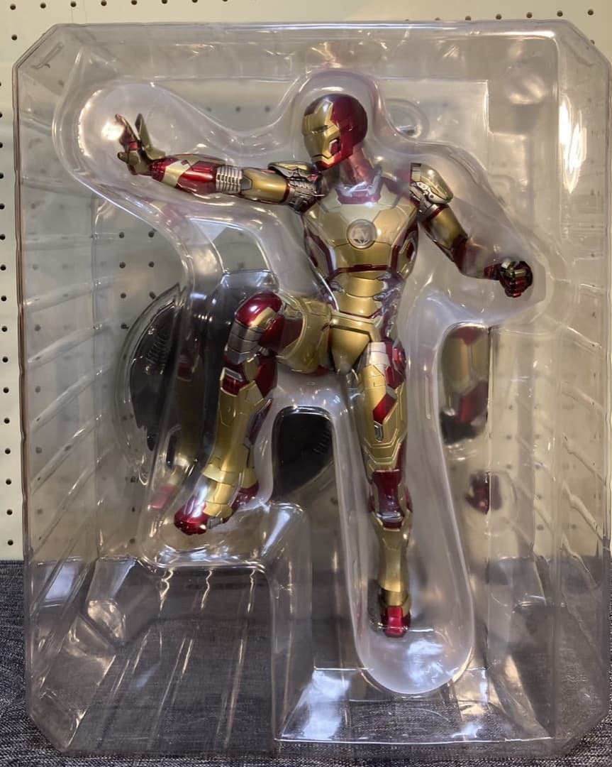 パワー・ポーズ アイアンマン3 1/6スケール アイアンマン・マーク42