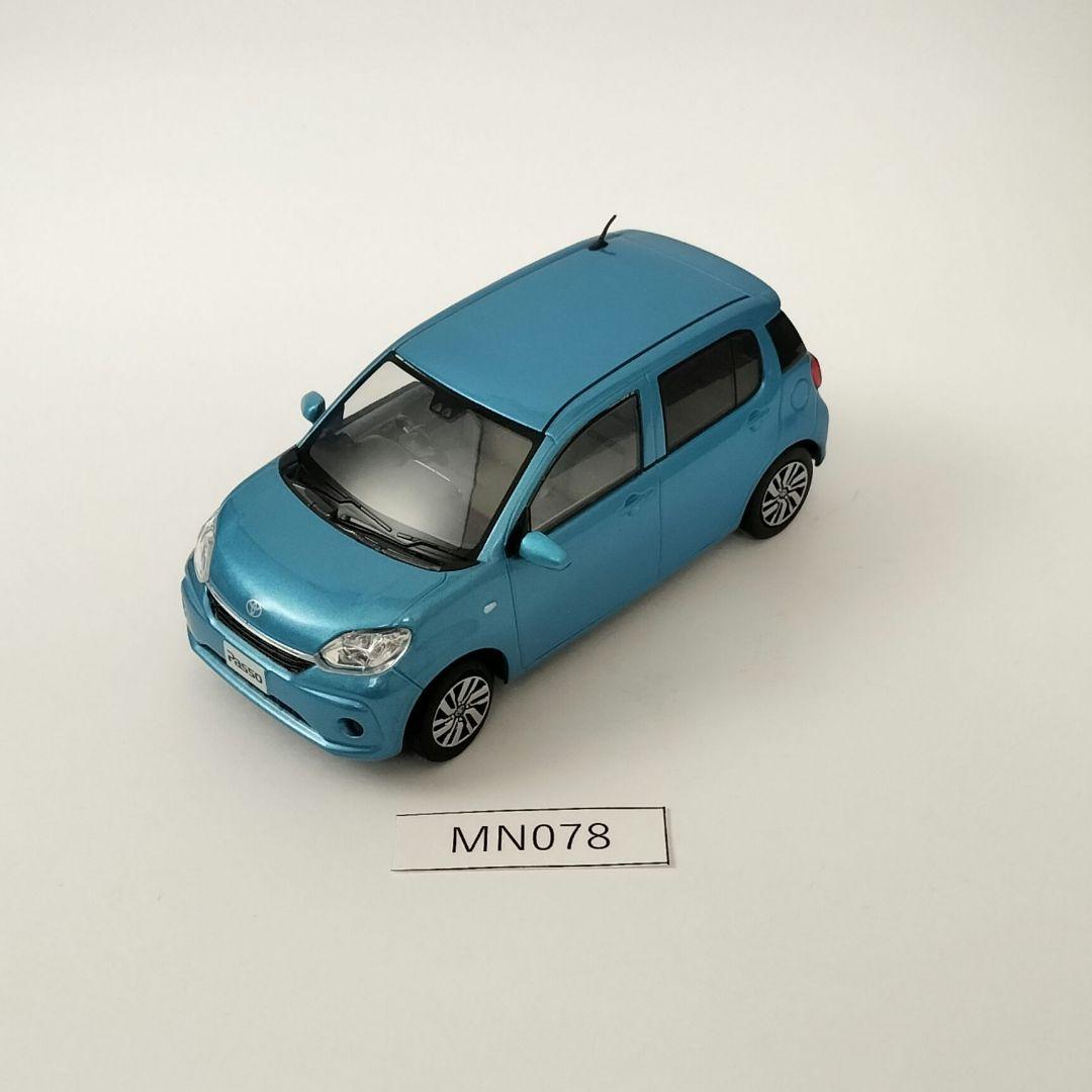 TOYOTA パッソ ミニカー 色見本 6台セット 非売品 1/30 展示用模型