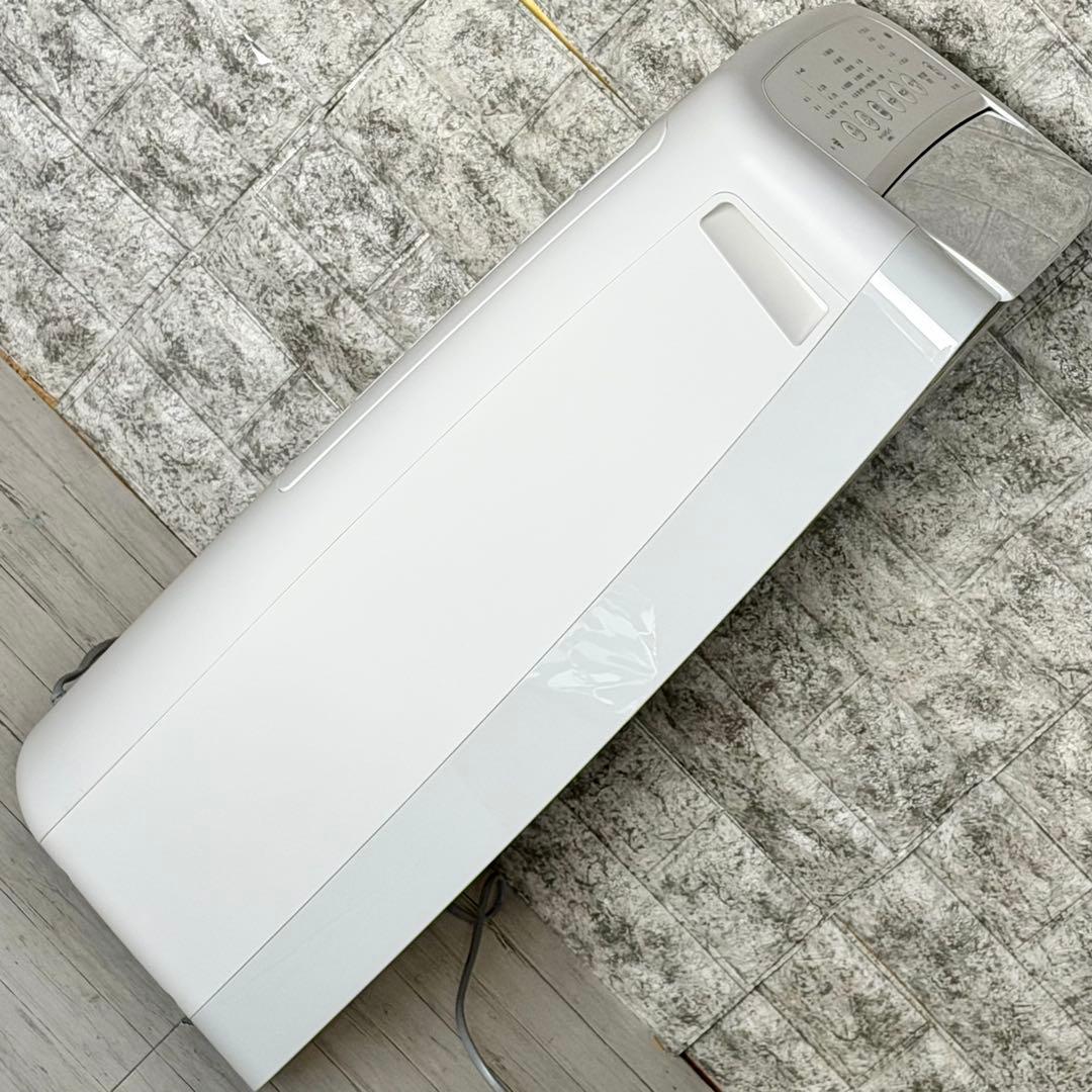 シャープ「CV-J120」プラズマクラスター搭載・衣類乾燥除湿機