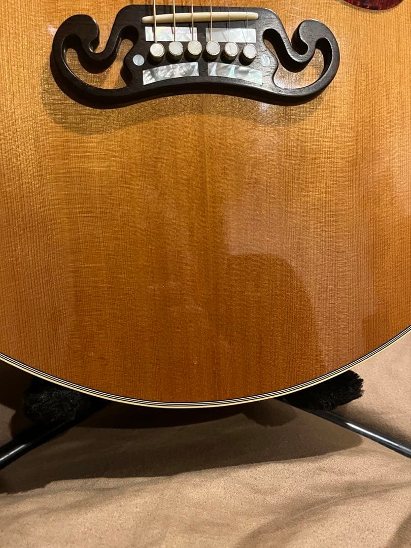 Gibson CustomShop MONTANAGOLD ギブソン　アコギ