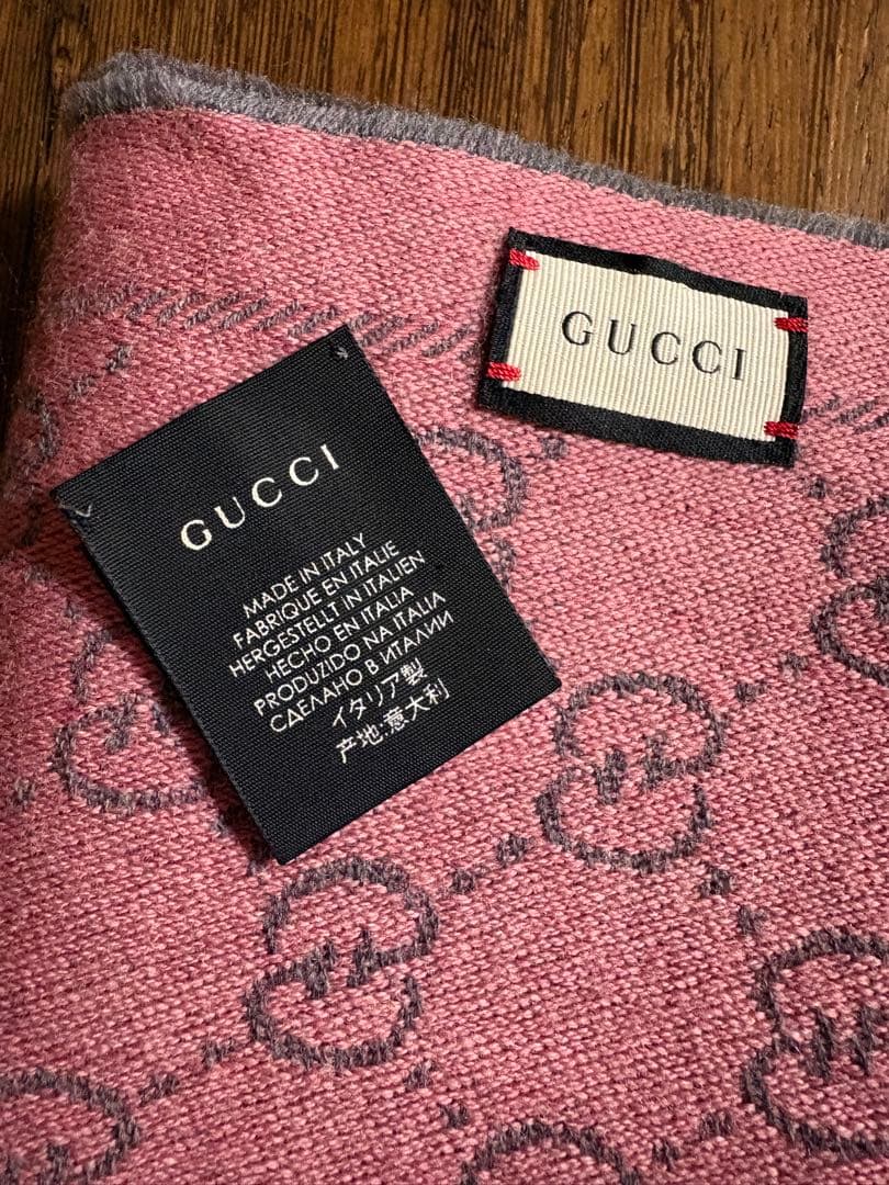 GUCCI GGパターン マフラー ・ストールピンク 48x180cm・美品