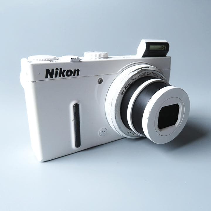 Nikon COOLPIX P330 ニコン クールピクス ホワイト コンデジ