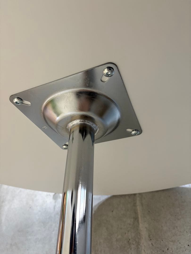 Smoo ダイニングテーブル 80cm