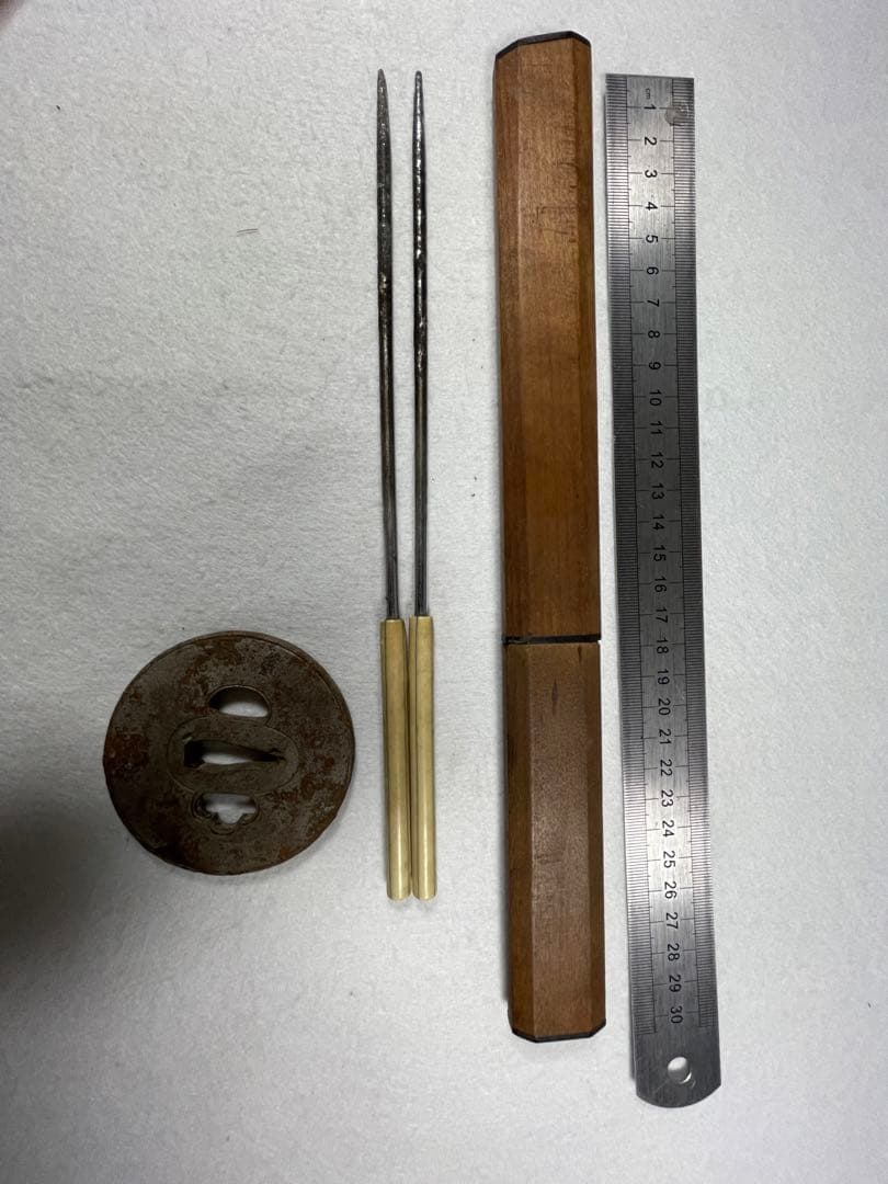 模造刀 鍔 火簪 三点セット置物