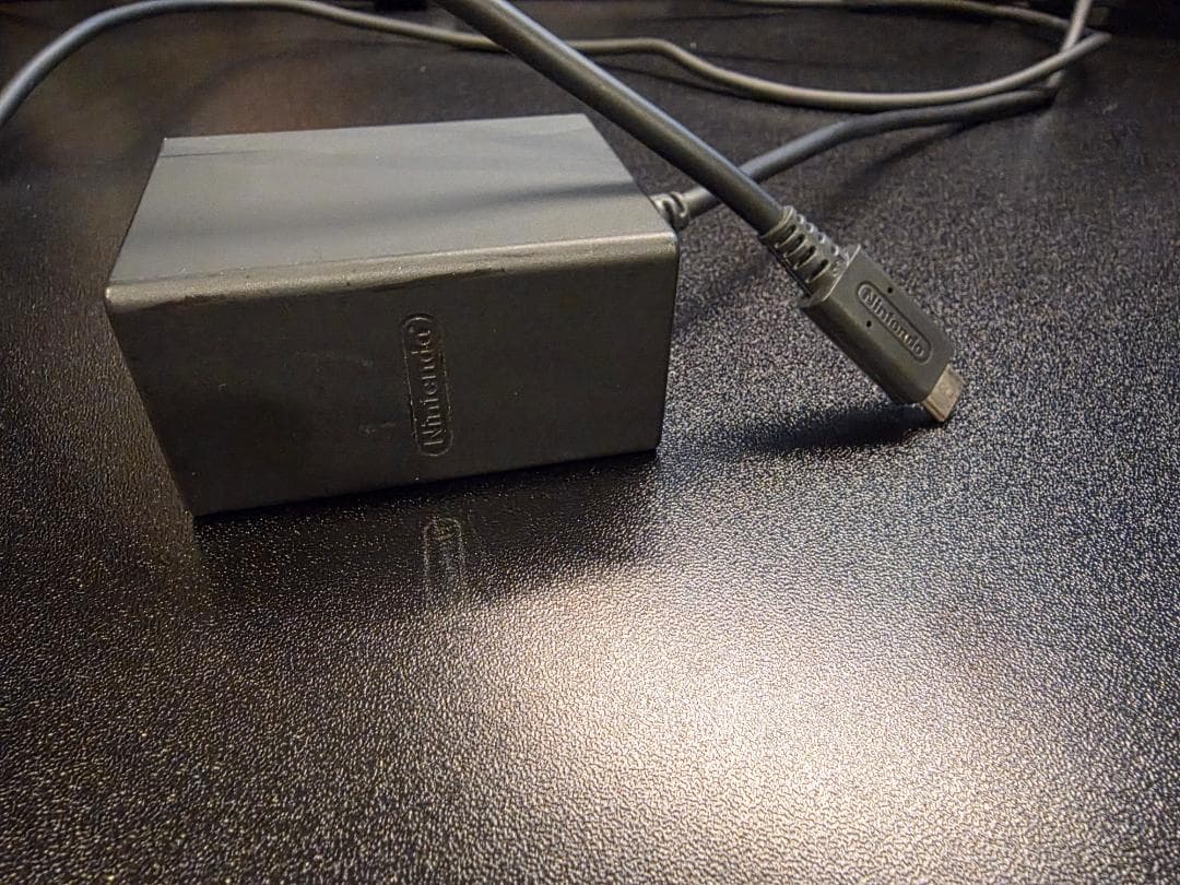 Nintendo Switch 本体 ＋周辺機器（画像参照）