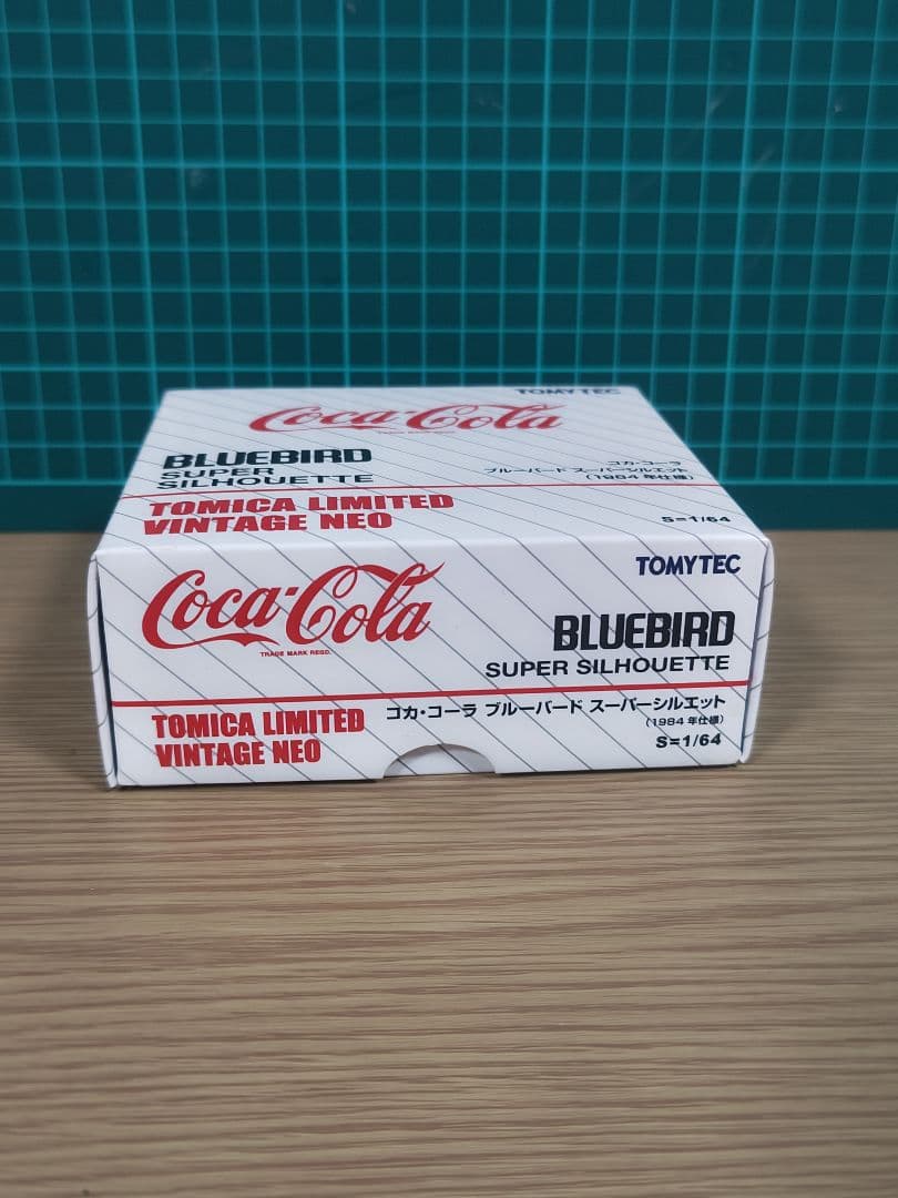 トミカリミテッド　コカ・コーラブルーバードスーパーシルエット（1984年仕様)