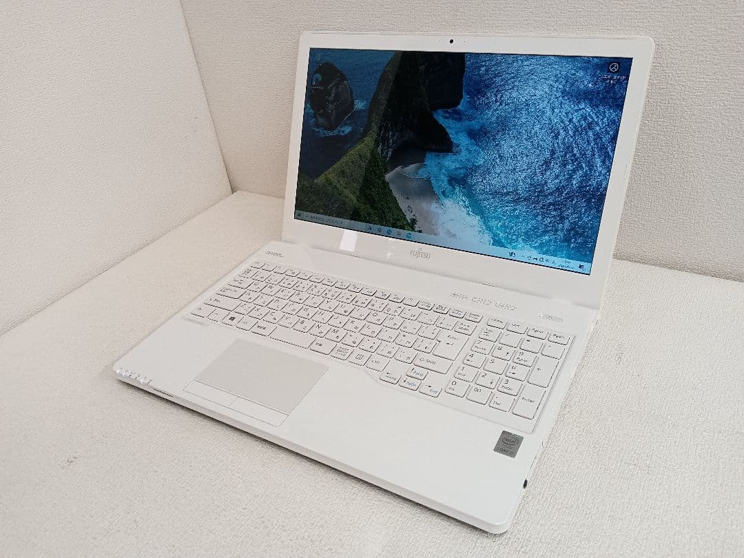 ⊕ LIFEBOOK AH53/U ストレージ無 16GB