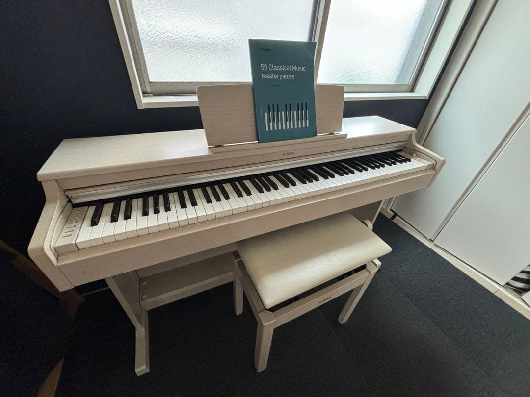 ヤマハ電子ピアノ　ARIUS YDP164WH 19年製