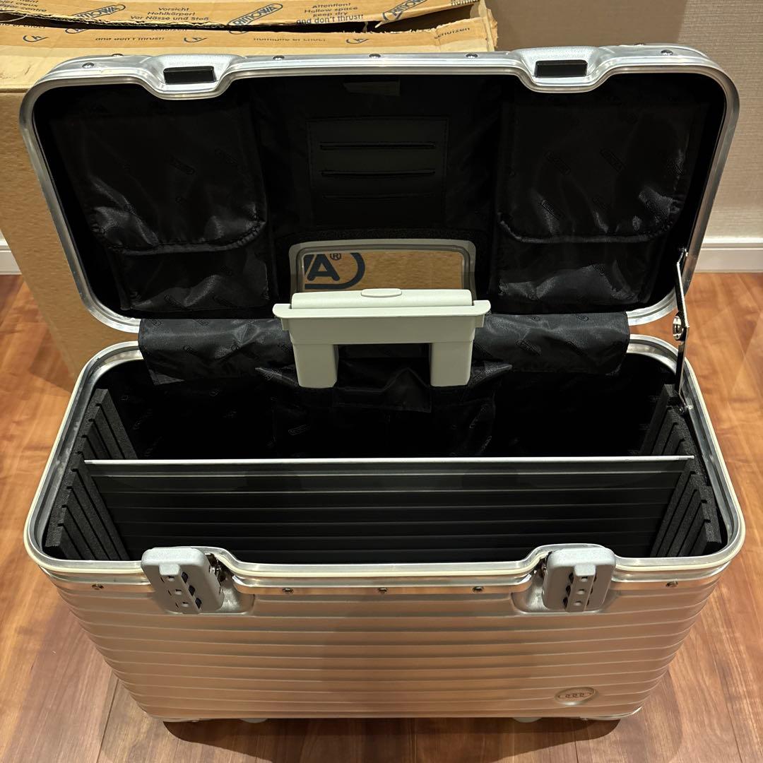 よ*ん様 RIMOWA 6511トパーズパイロットトロリー　2輪　[廃盤] Au