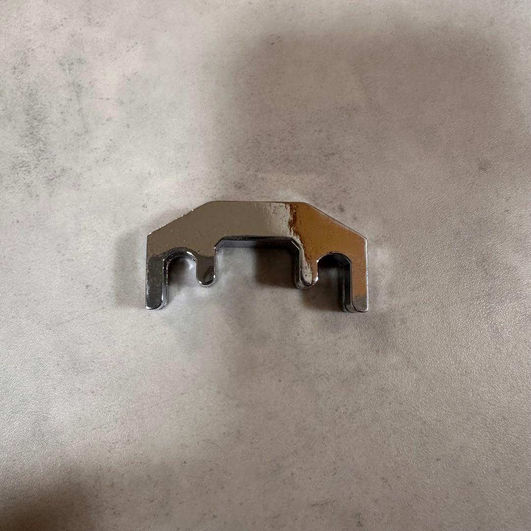 YAMAHA YEV104 エレクトリックバイオリン　カーボン弓肩当て松脂付き