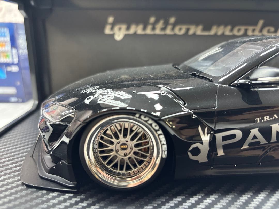 1/18ミニカー トヨタスープラ　　パンデム【新品】ブラック