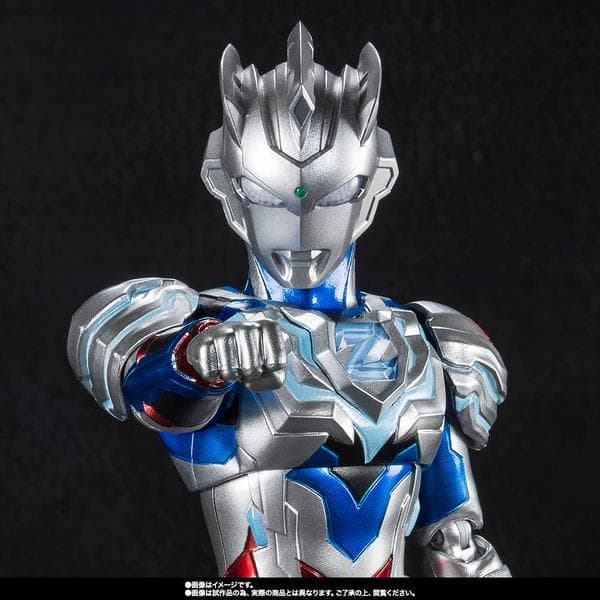 S.H.FiguartsウルトラマンゼットアルファエッジSpecialColor